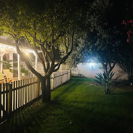 Tweety's Loft بيت للعطل كوارتو سانتيلينا